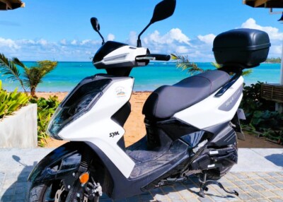 Scooter SYM 200cc for rent in Las Terrenas at ACT Rent Car - Samaná motorcycle rental.